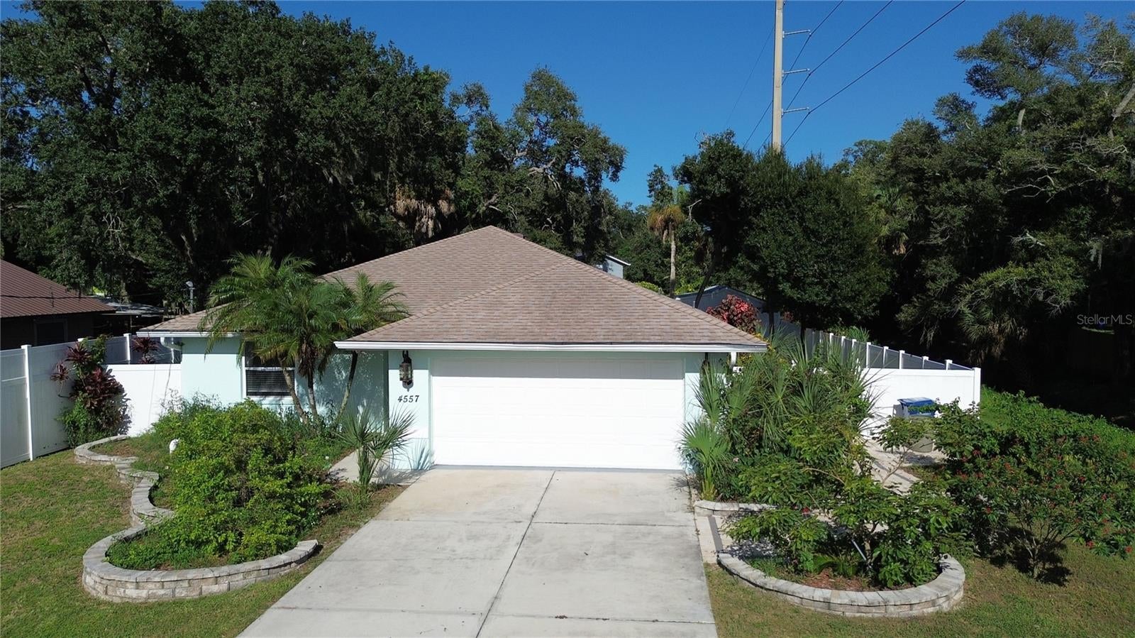 4557 Worcester Rd, Sarasota, FL 34231 photo