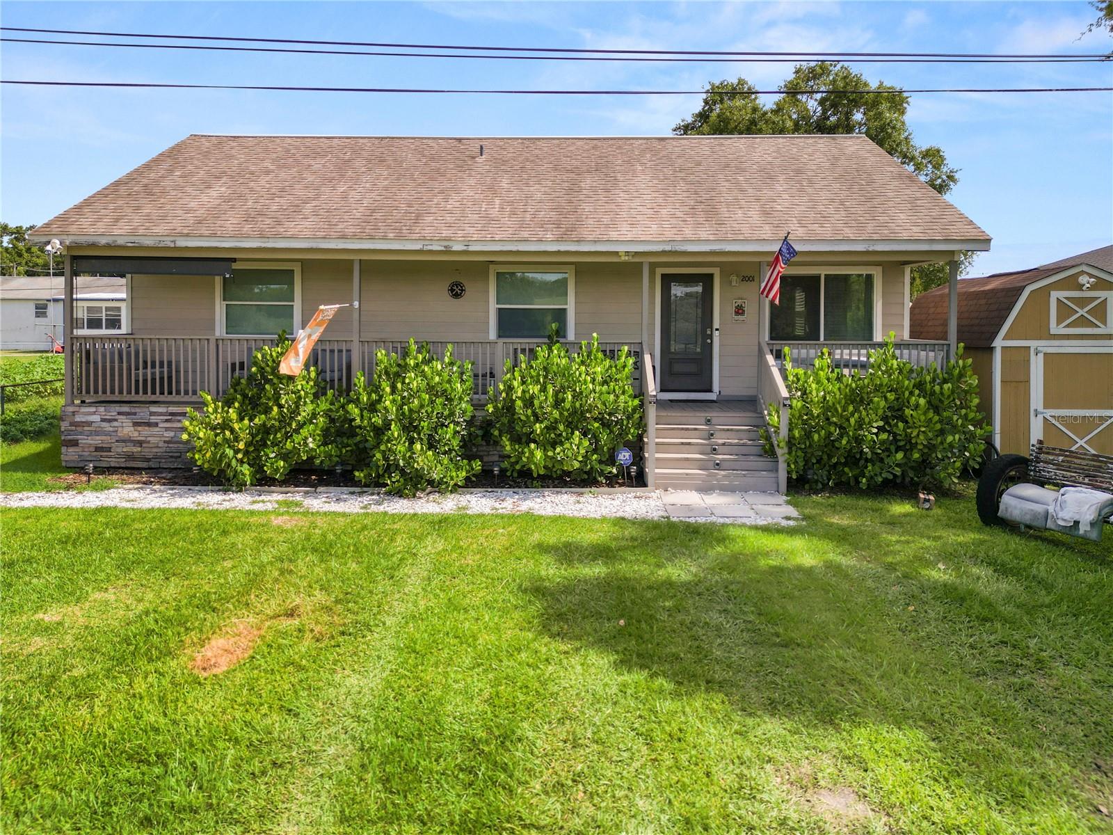 2001 Ball St, Plant City, FL 33563