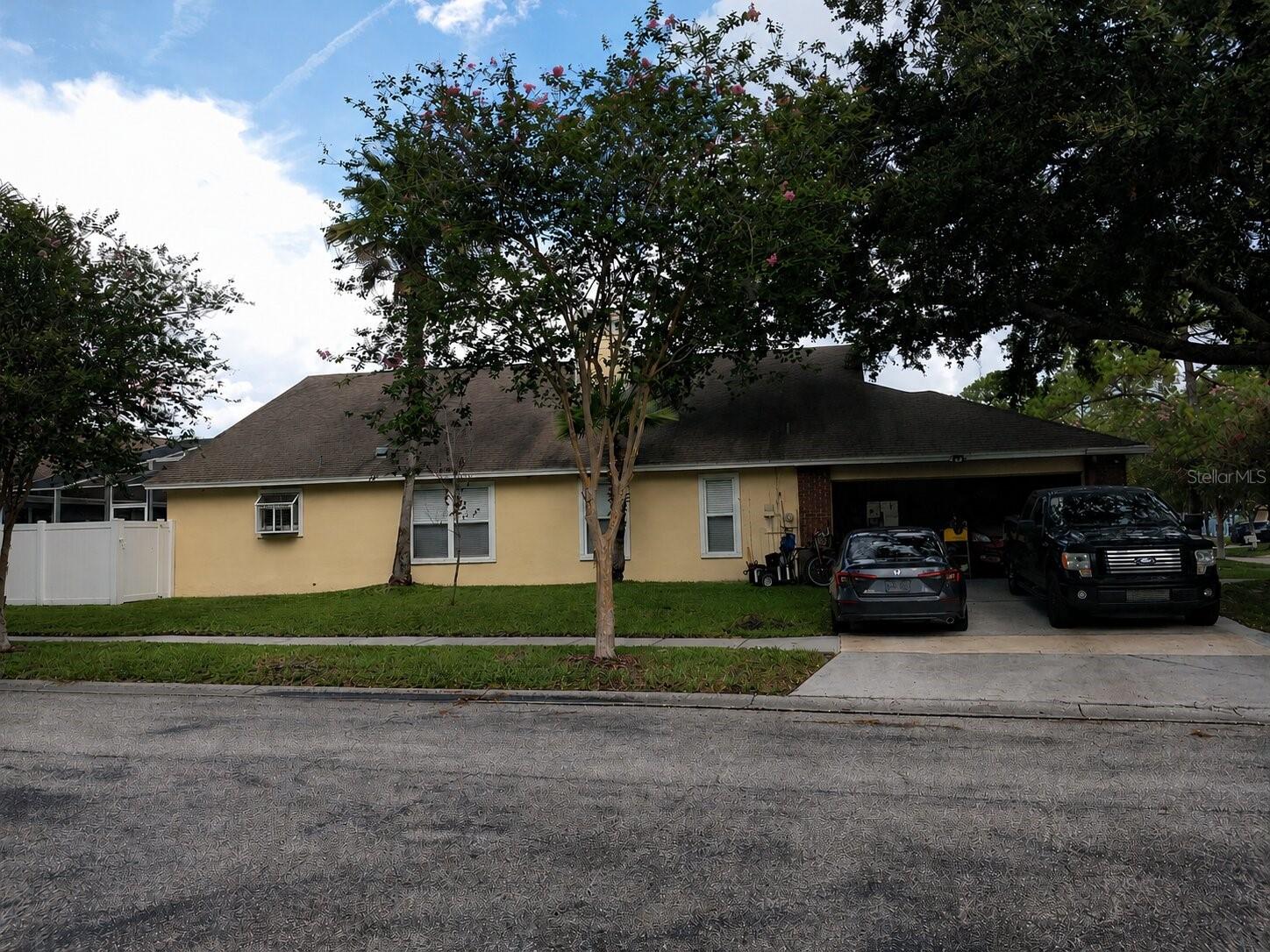 17502 Woodthrush Pl, Tampa, FL 33647 photo