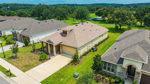 Single Family Residence in DADE CITY FL 14174 THOROUGHBRED DRIVE 2.jpg