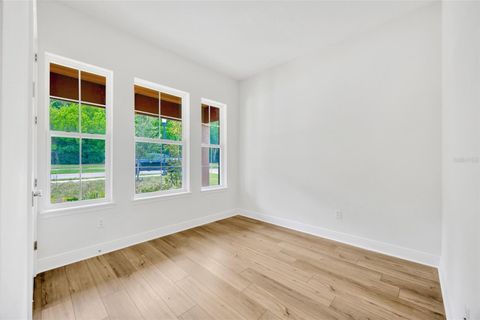 Single Family Residence in DADE CITY FL 14174 THOROUGHBRED DRIVE 53.jpg
