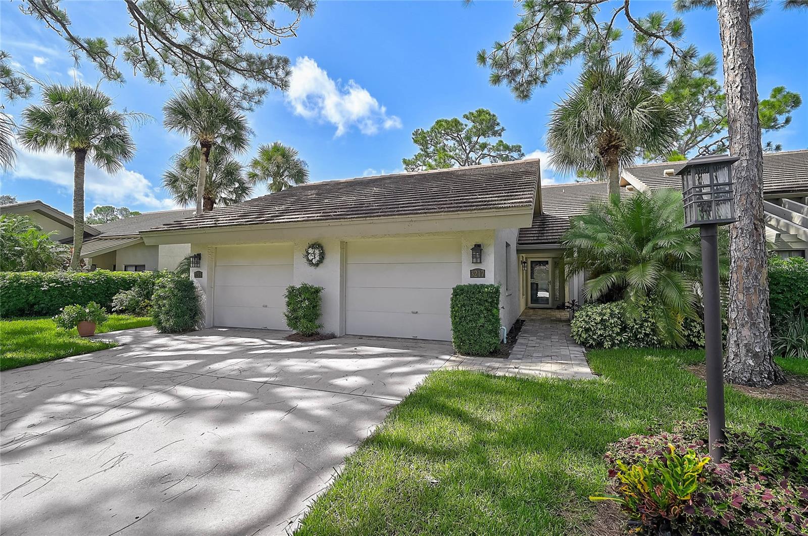 3217 Sandleheath 45, Sarasota, FL 34235