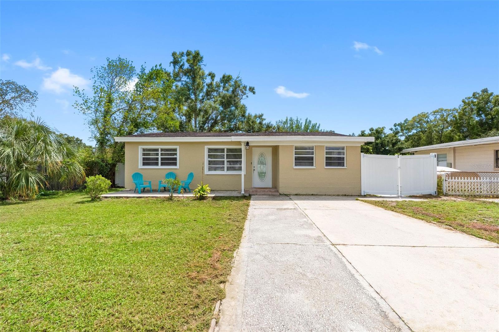 2405 Annie St, Tampa, FL 33612