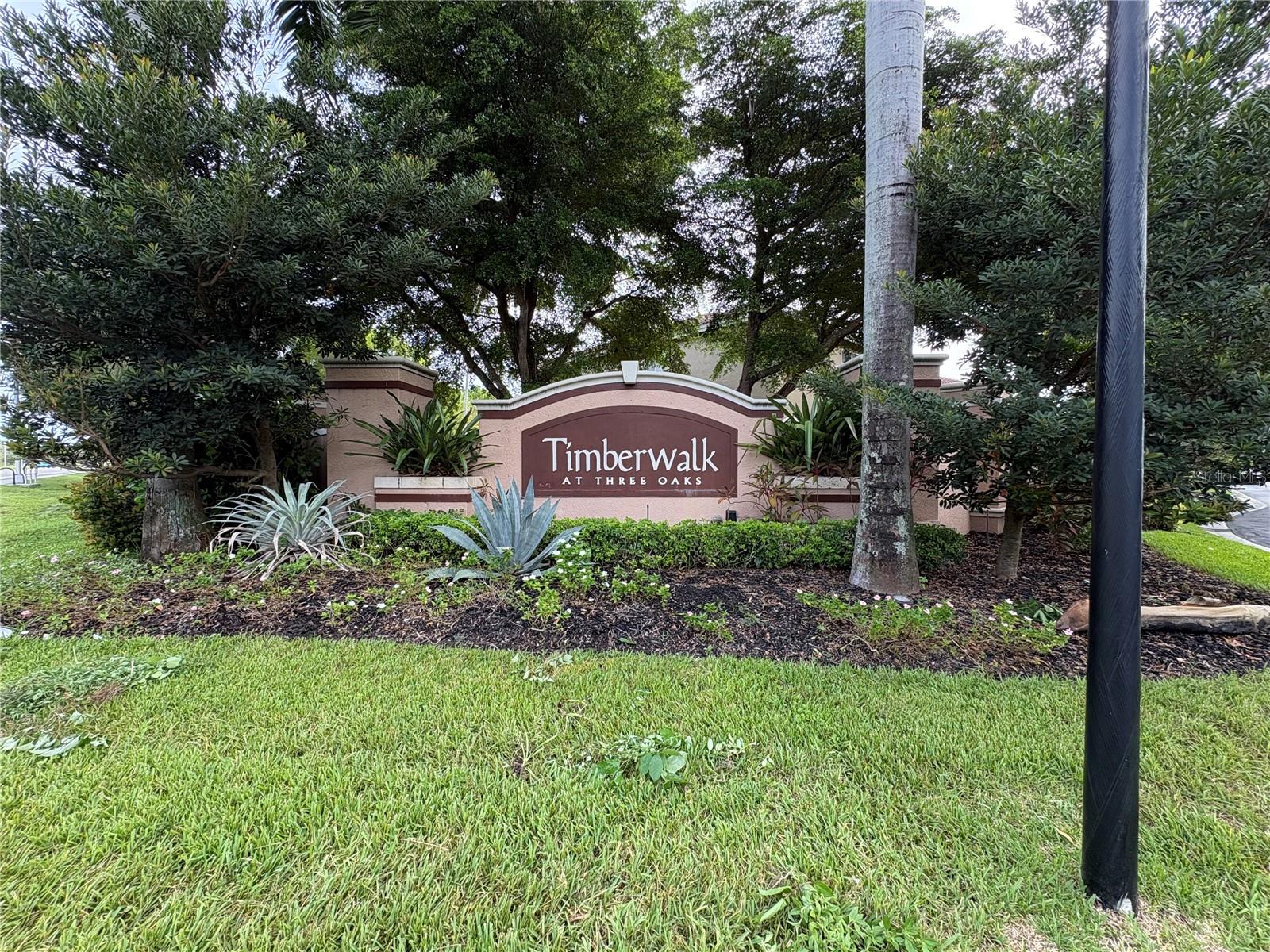 17533 Laurel Grove Ct, Fort Myers, FL 33967 photo