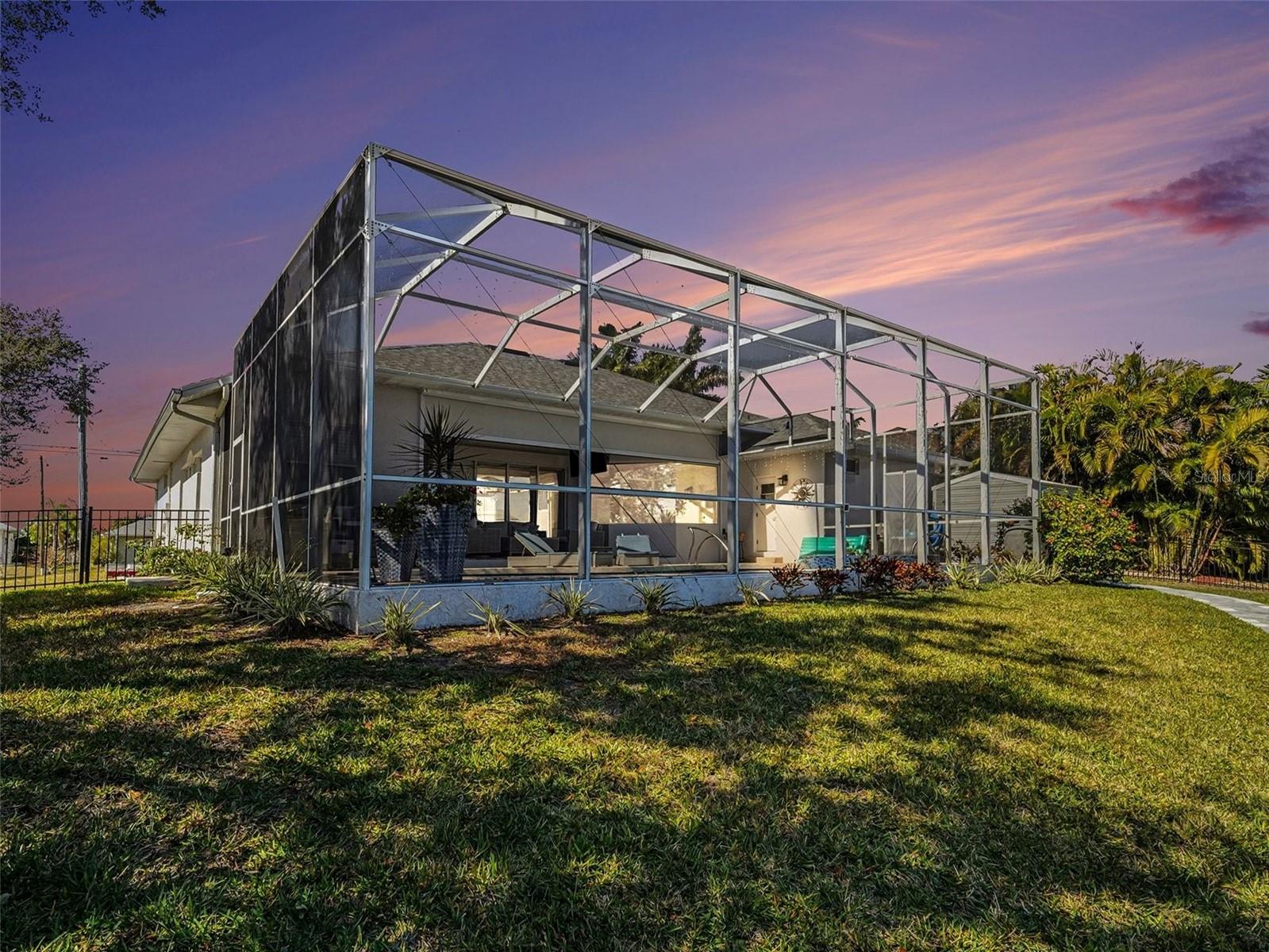 4256 Beach View Ct, Port Charlotte, FL 33948 photo