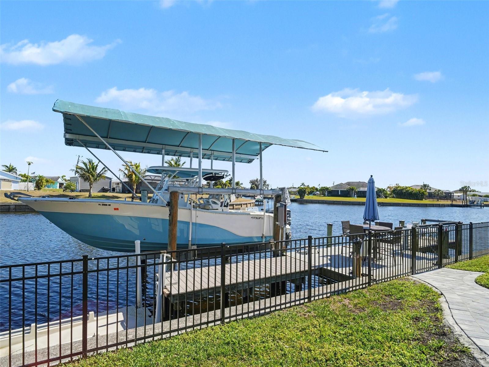 4256 Beach View Ct, Port Charlotte, FL 33948 photo