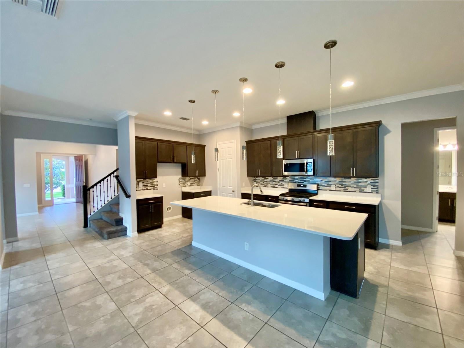 1015 Grand Hilltop Dr, Apopka, FL 32703 photo