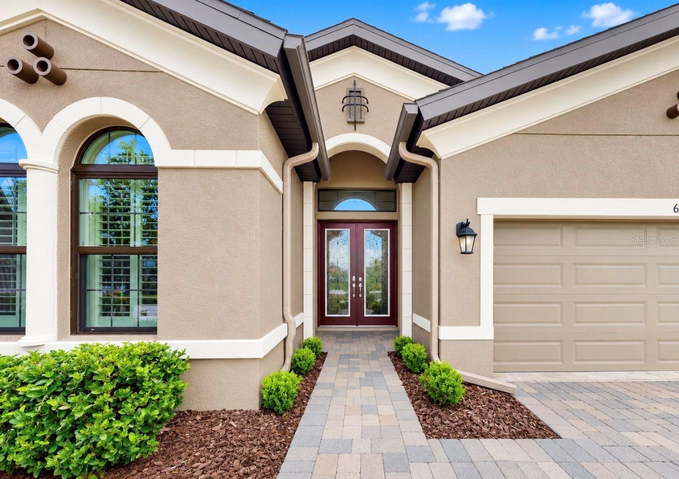 6350 Midship Ct, Apollo Beach, FL 33572 photo