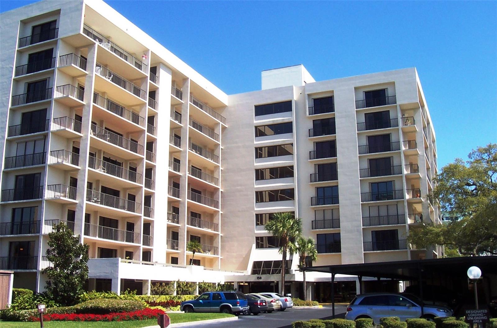 150 Belleview Blvd, Belleair, FL 33756