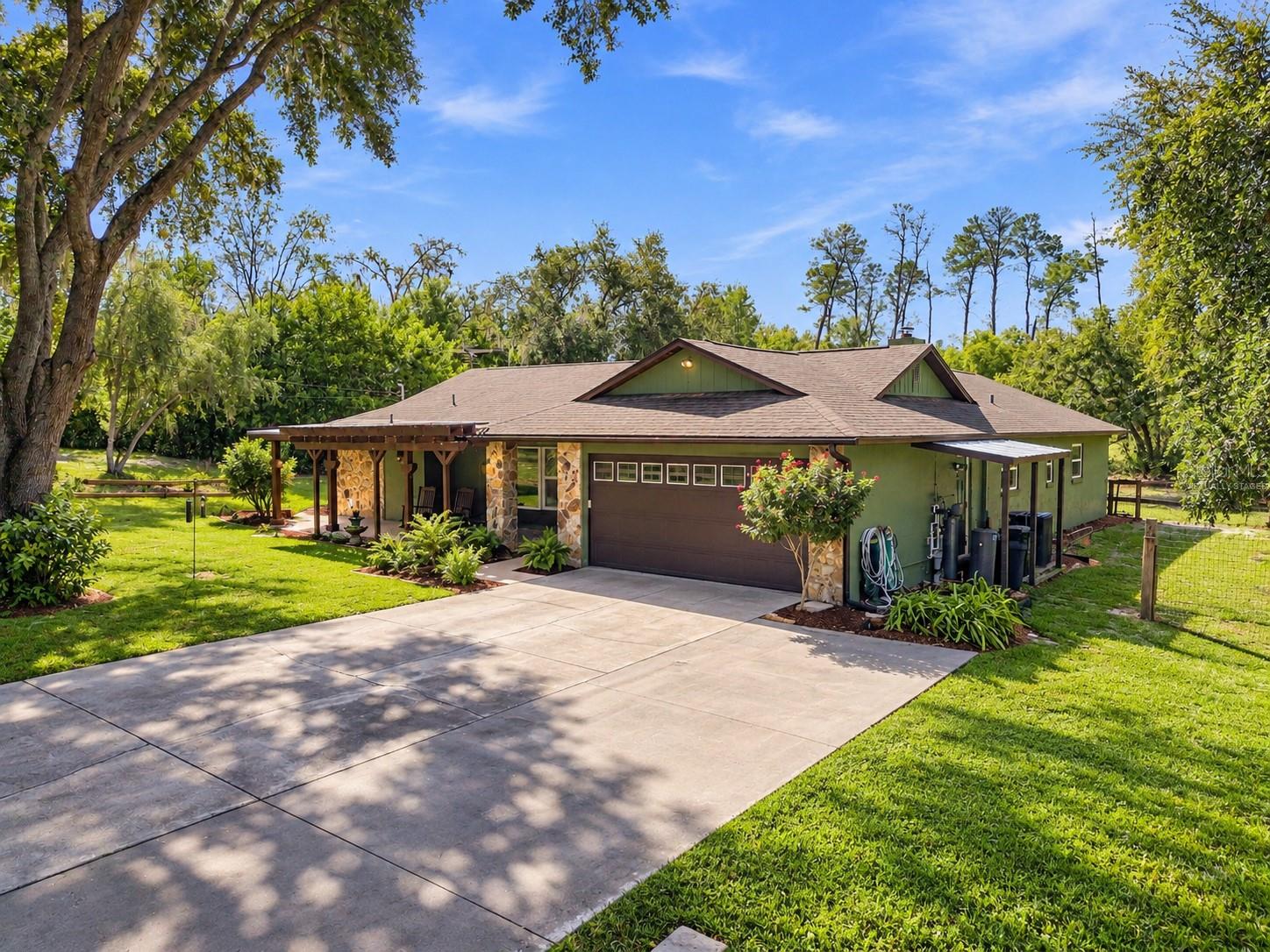 7891 Sycamore Dr, New Port Richey, FL 34654 photo