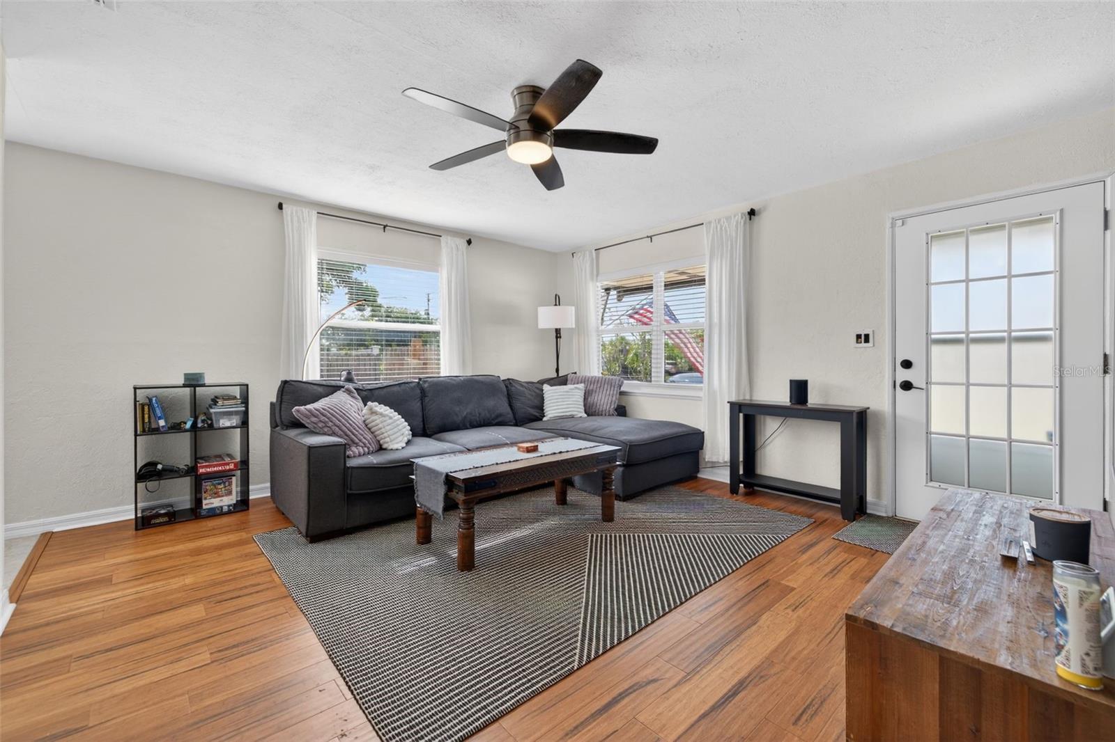 3766 56 Ave, Saint Petersburg, FL 33714 photo