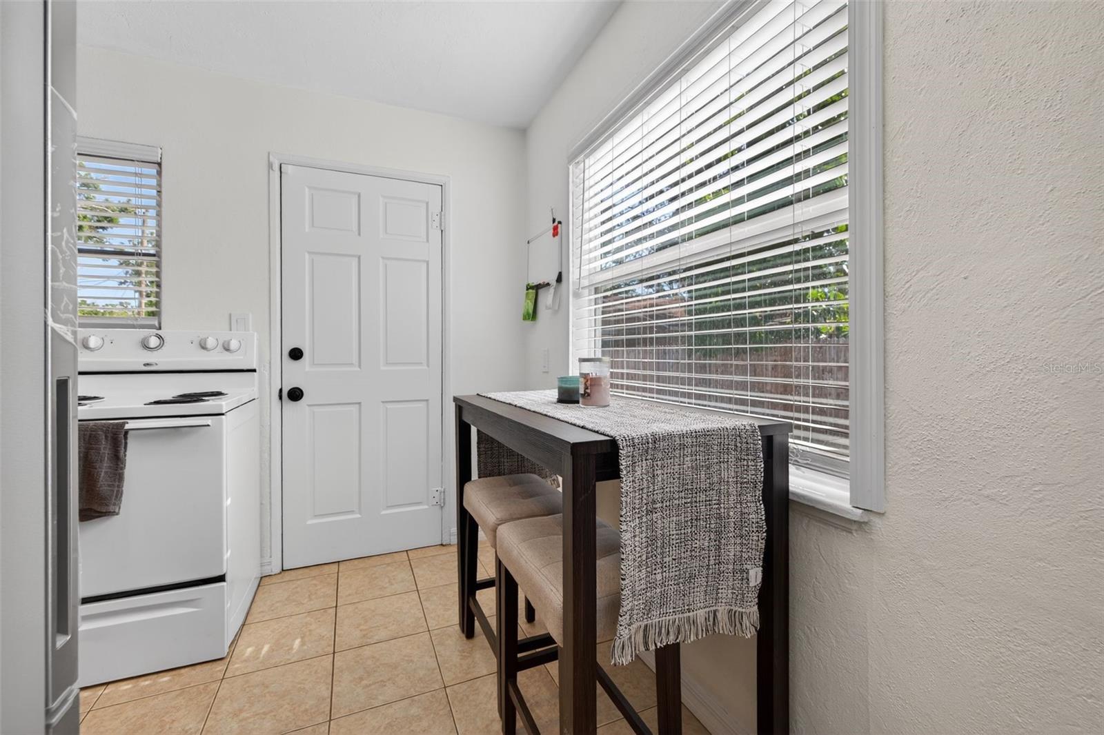 3766 56 Ave, Saint Petersburg, FL 33714 photo