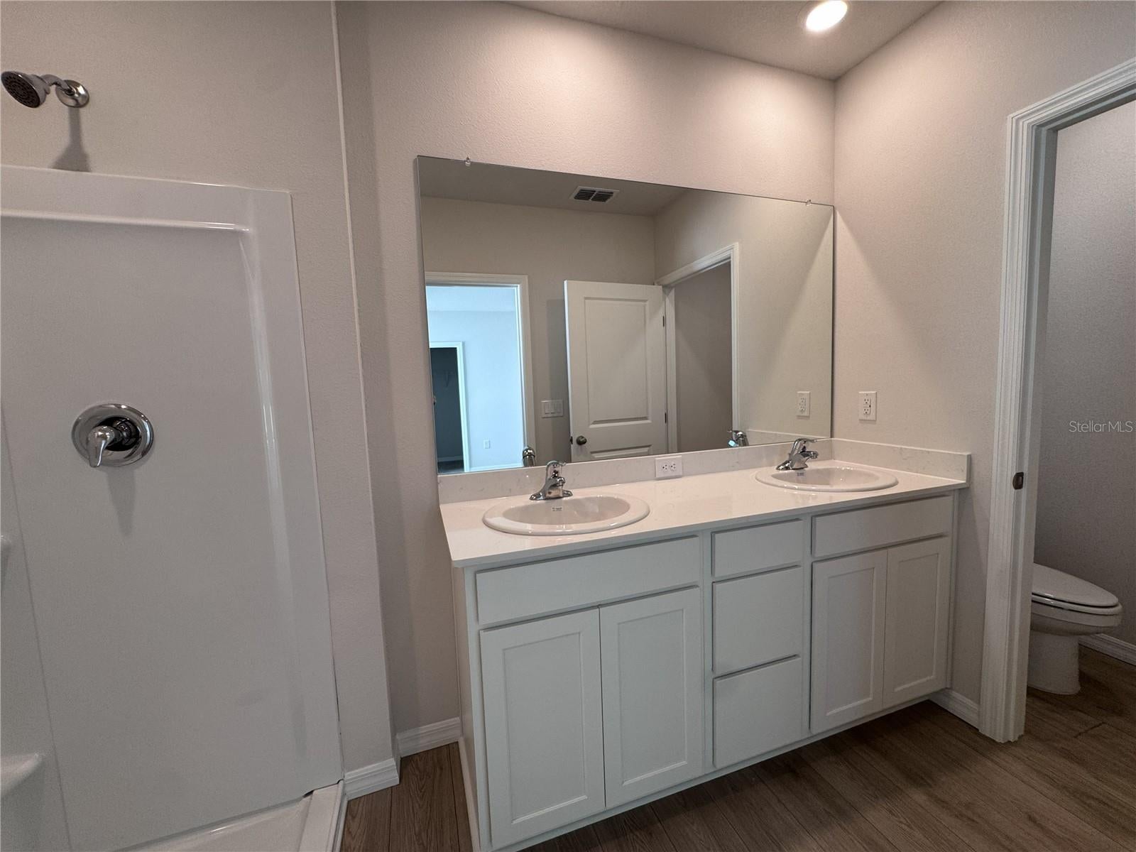 18120 Gander Terrace, Lakewood Ranch, FL 34211 photo