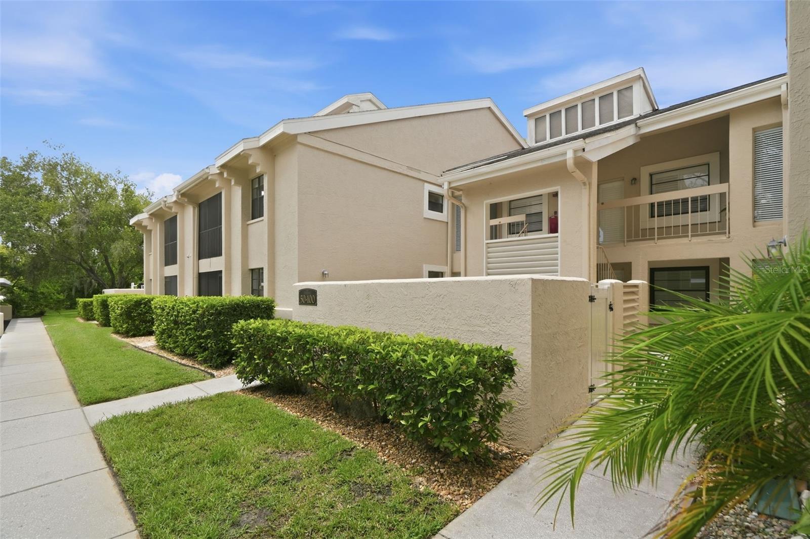 60 Saint Andrews Pl, Oldsmar, FL 34677