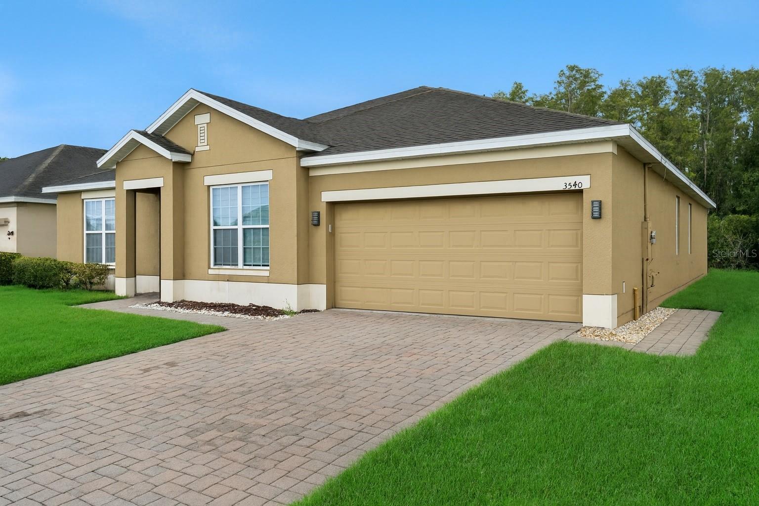 3540 Saxony Ln, Saint Cloud, FL 34772 photo