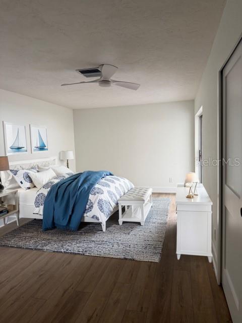 582 Boca Ciega Point Blvd, Saint Petersburg, FL 33708 photo