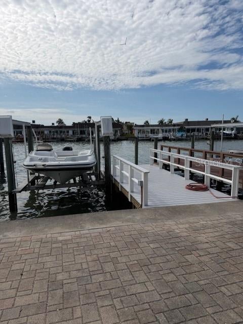 582 Boca Ciega Point Blvd, Saint Petersburg, FL 33708