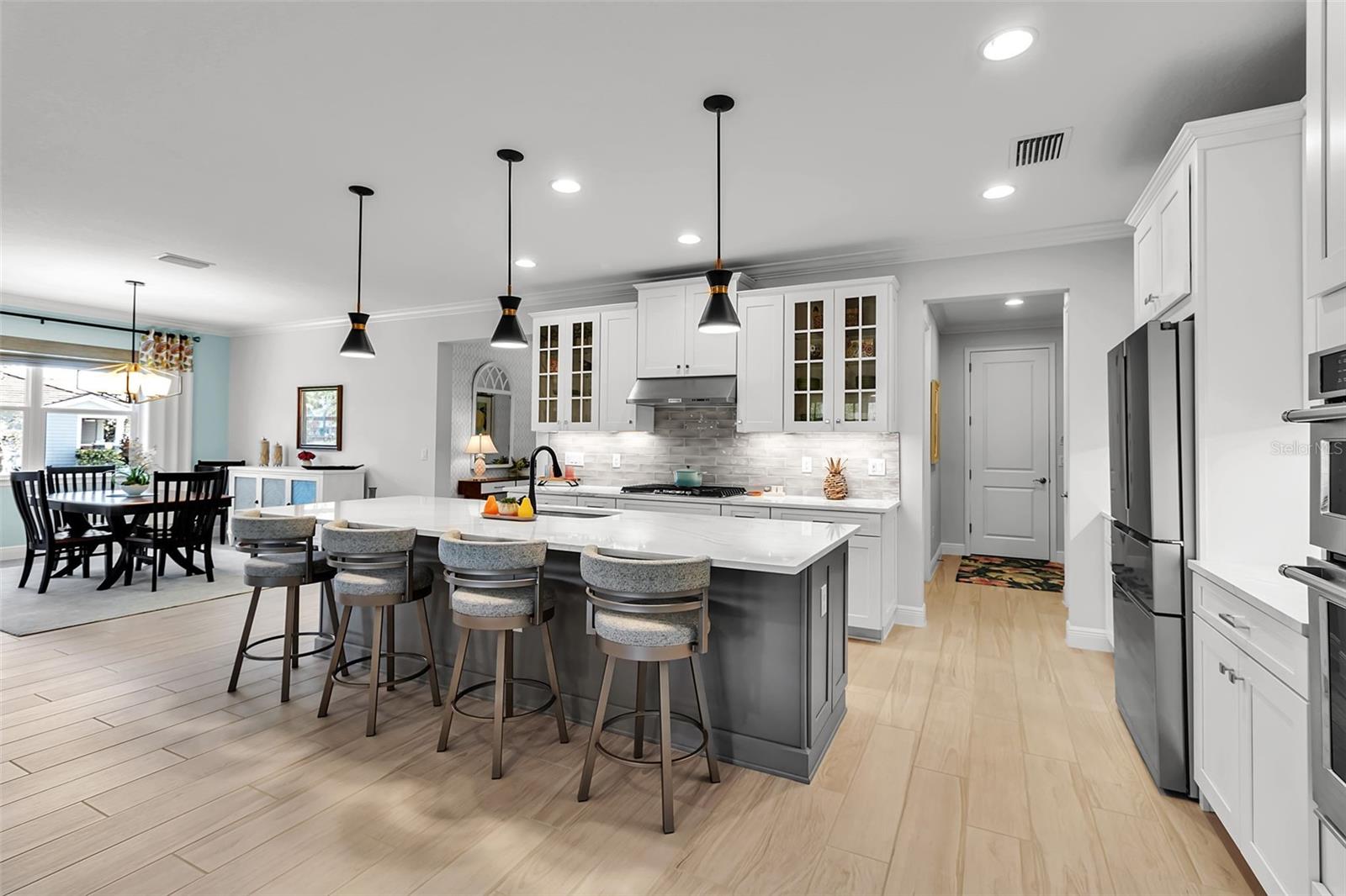 5649 Long Shore Loop, Sarasota, FL 34238 photo