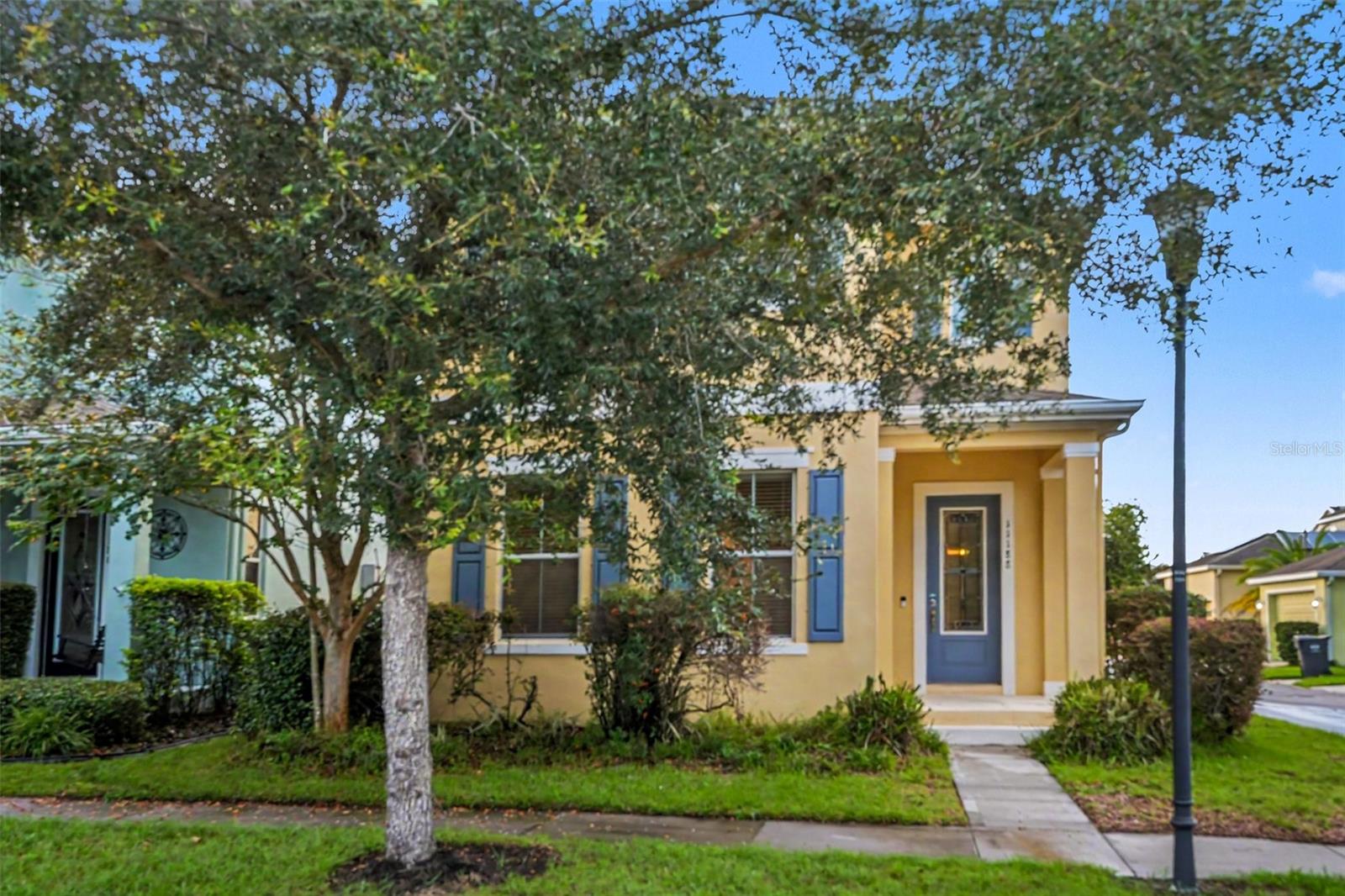11188 Grand Winthrop Ave, Riverview, FL 33578