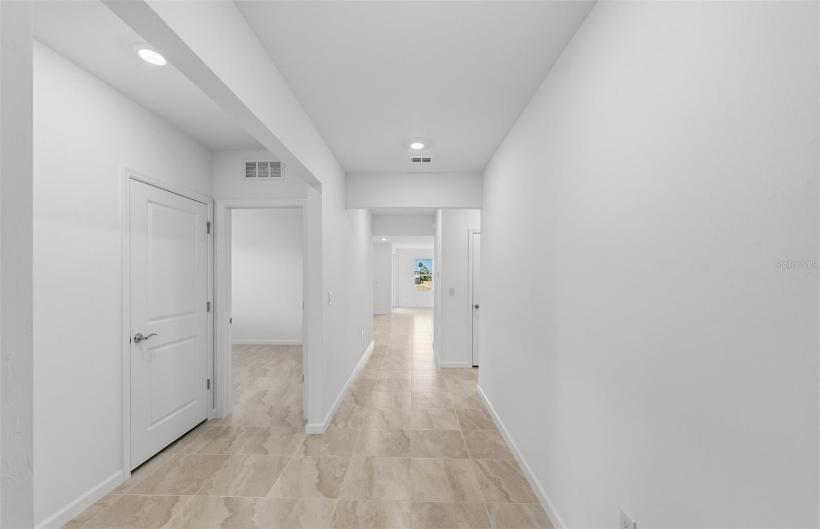 10779 Sun Drop St, Venice, FL 34293 photo
