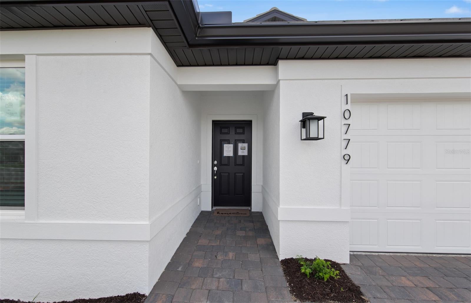 10779 Sun Drop St, Venice, FL 34293 photo