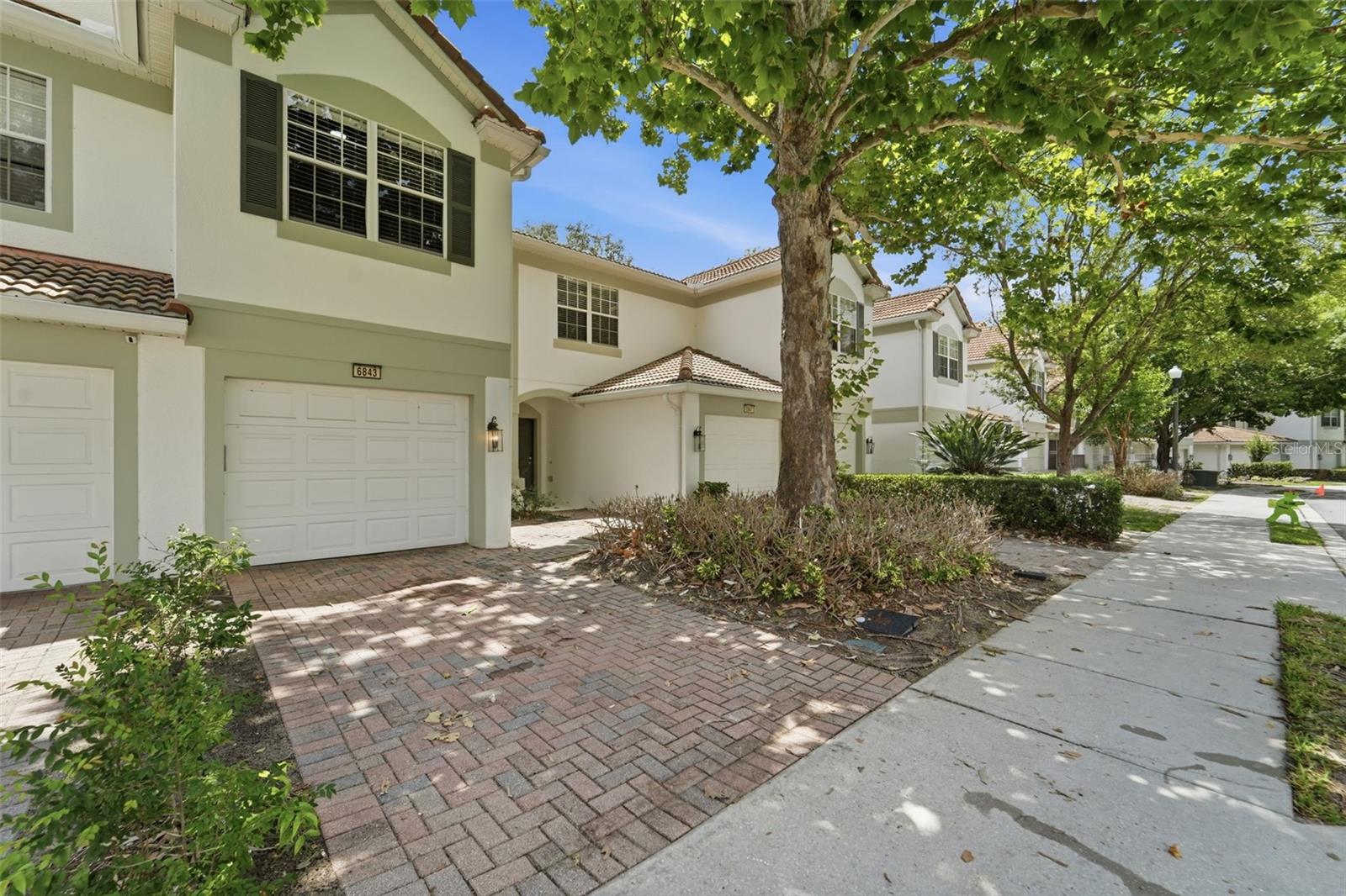 6843 Sperone St, Orlando, FL 32819 photo