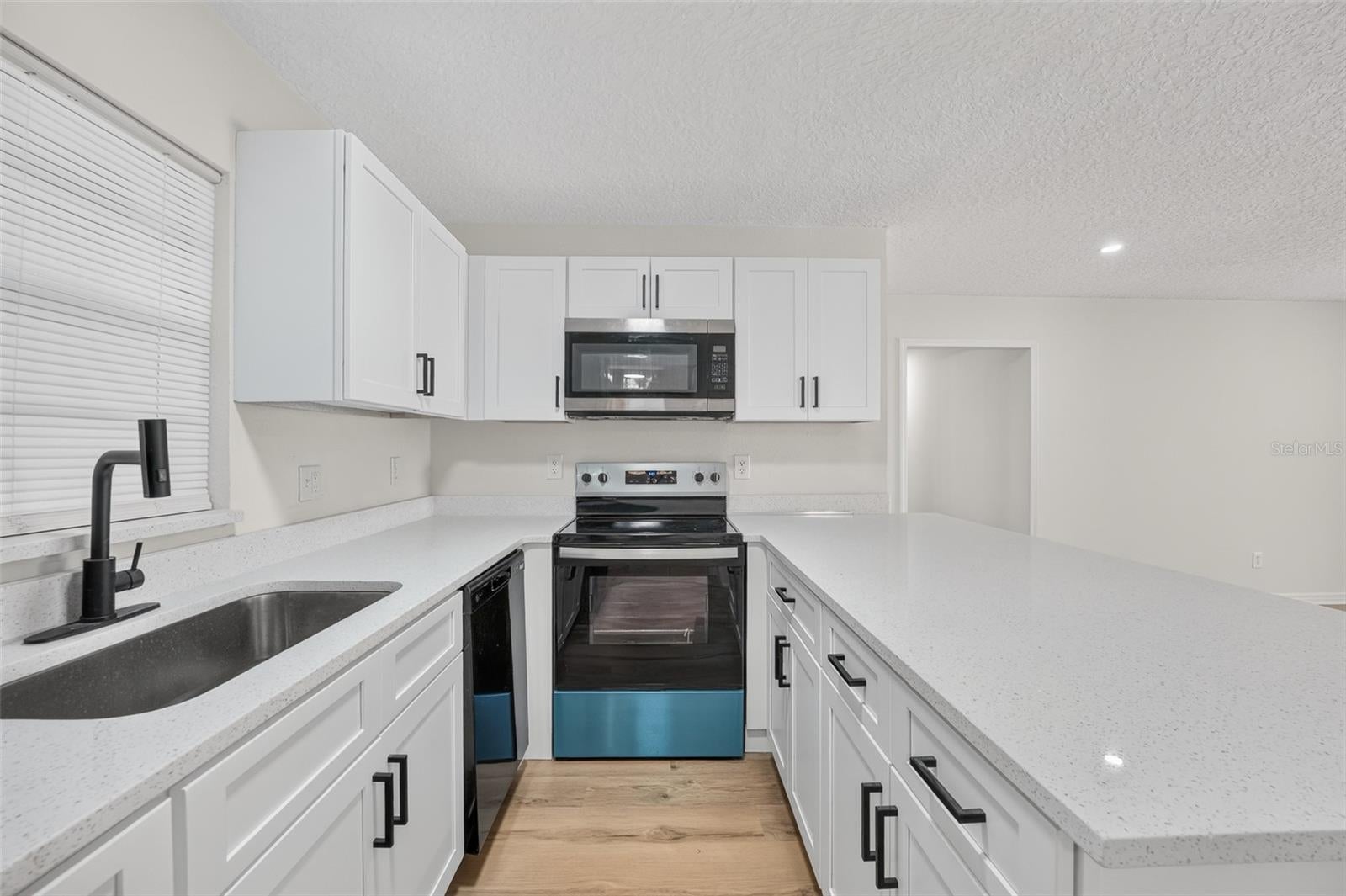 10810 Genevieve St, Orlando, FL 32825 photo