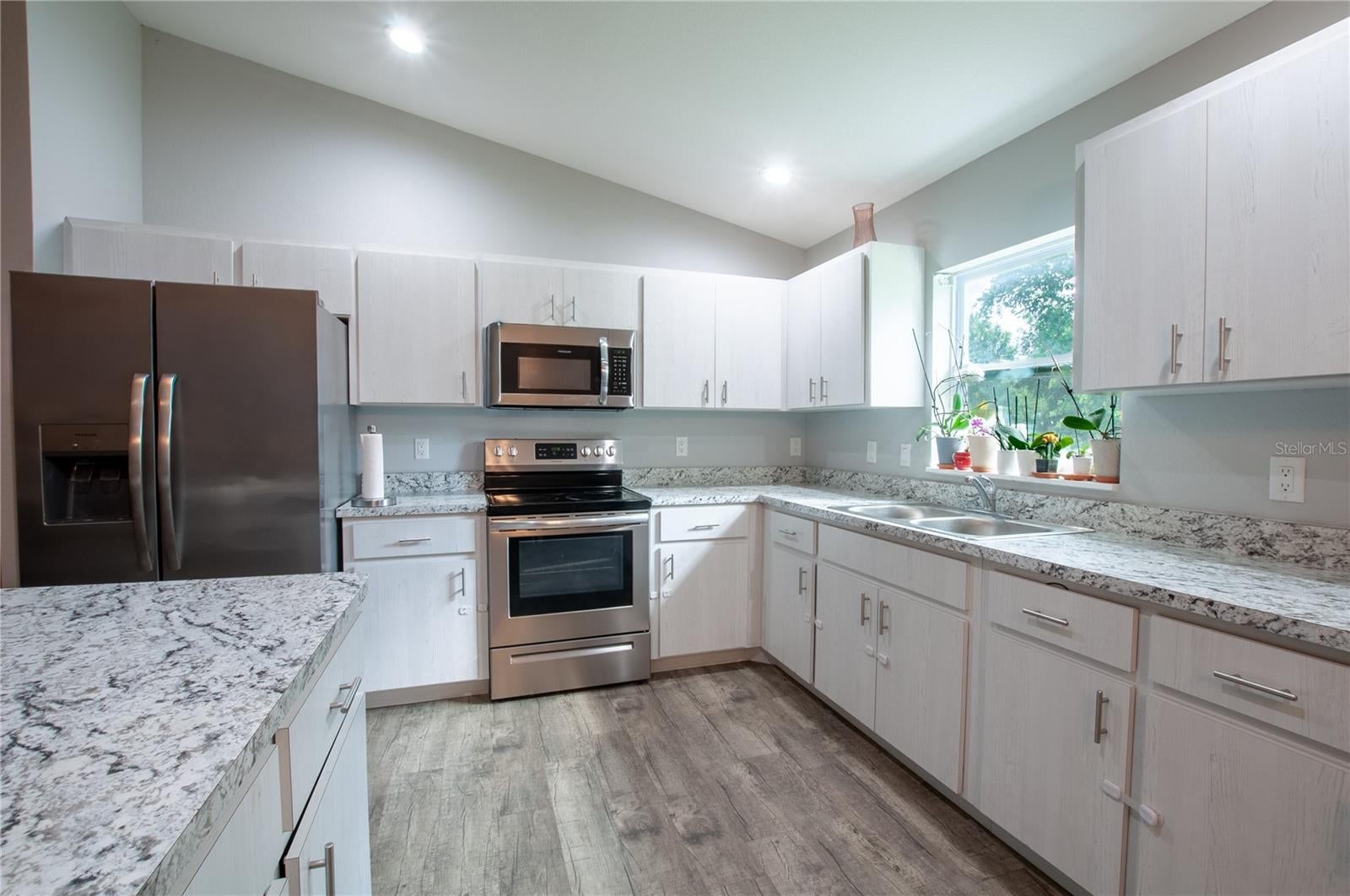 2422 SW Alice Ave, Arcadia, FL 34266 photo
