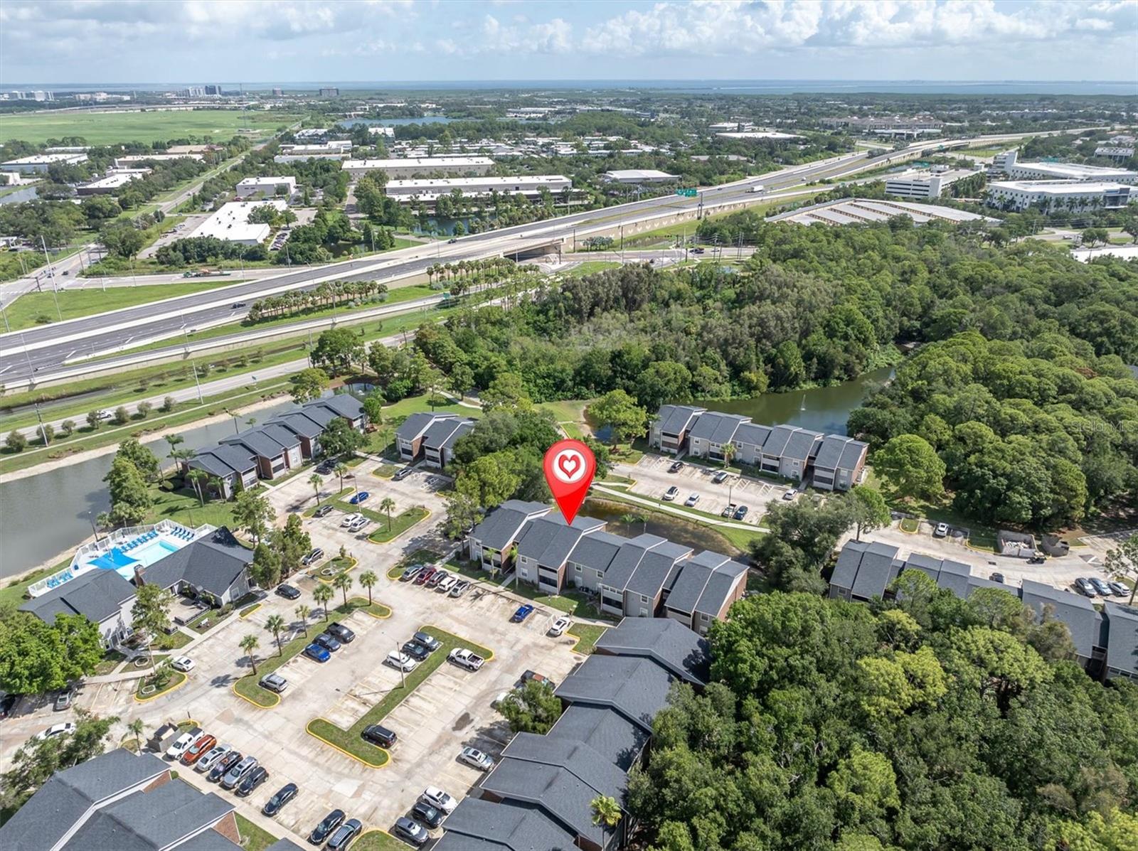1400 Gandy Blvd #1306, Saint Petersburg, FL 33702 photo