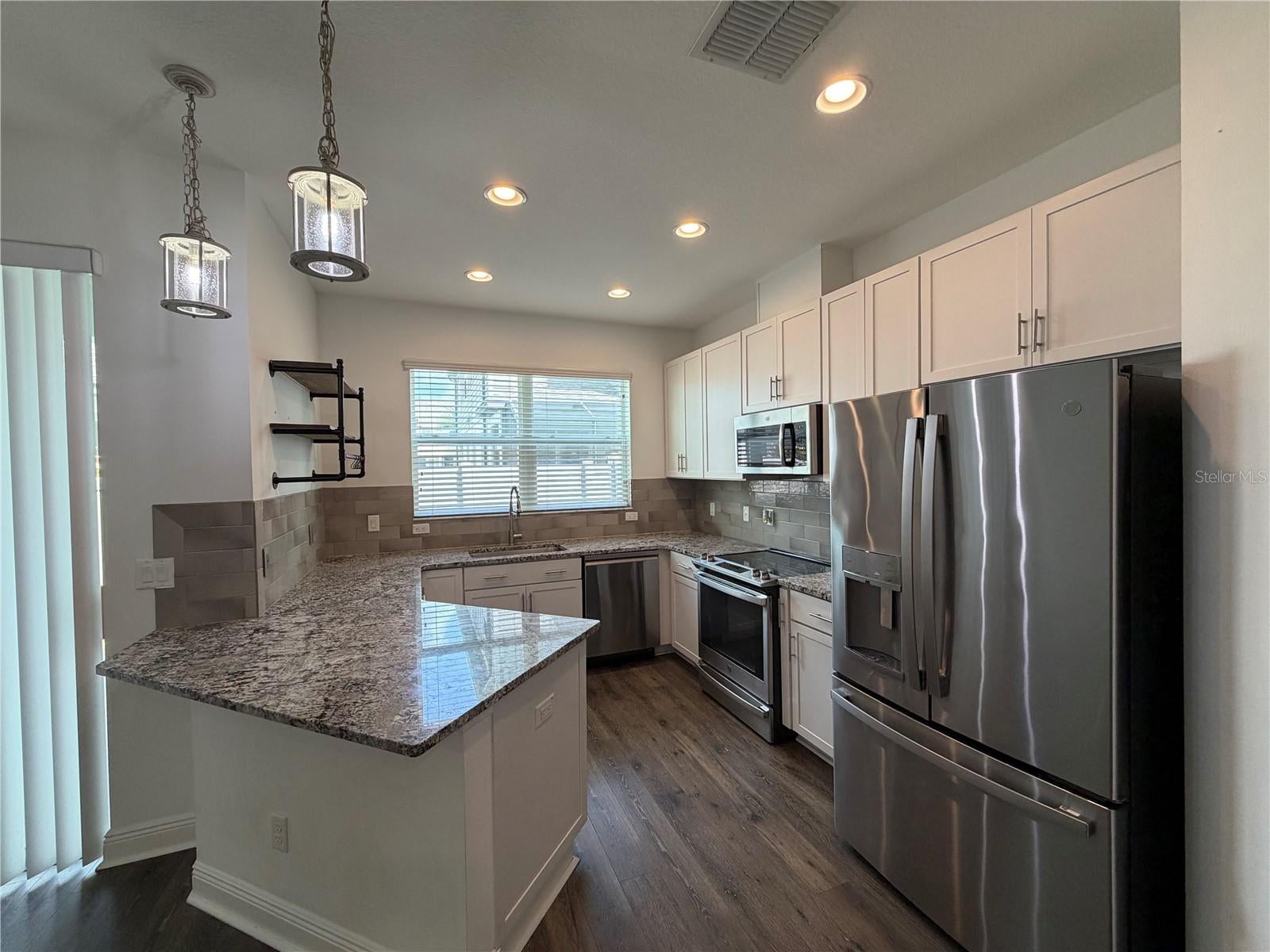 2444 Foggy Creek Cir, Clearwater, FL 33764 photo