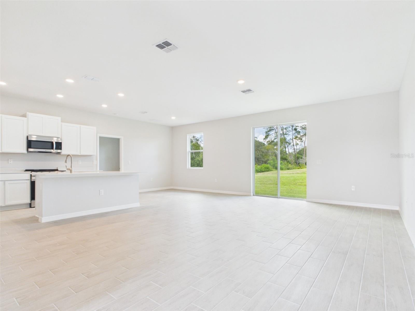 4001 SW 158th St Rd, Ocala, FL 34473 photo