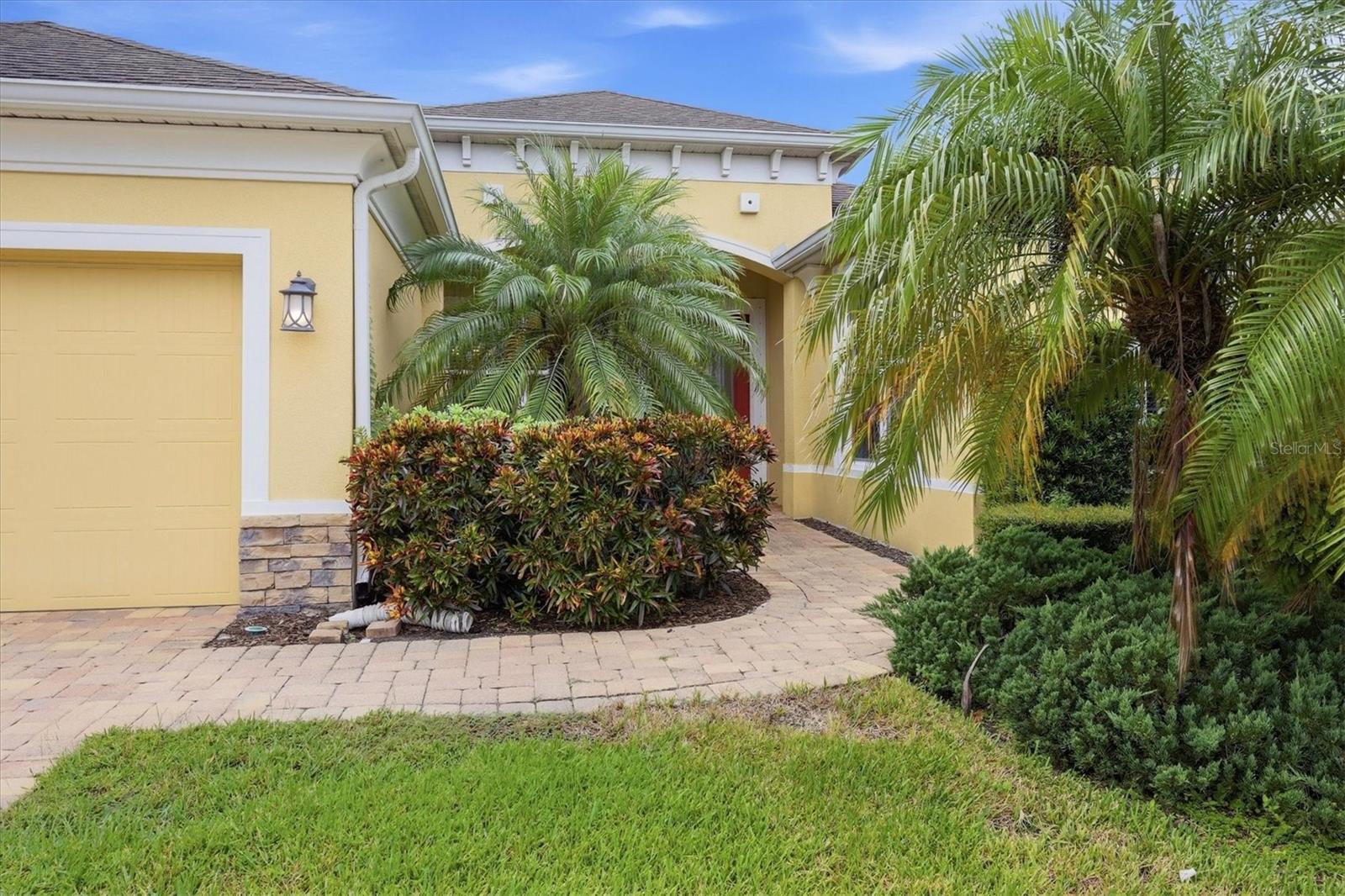 640 Honeyflower Loop, Bradenton, FL 34212 photo