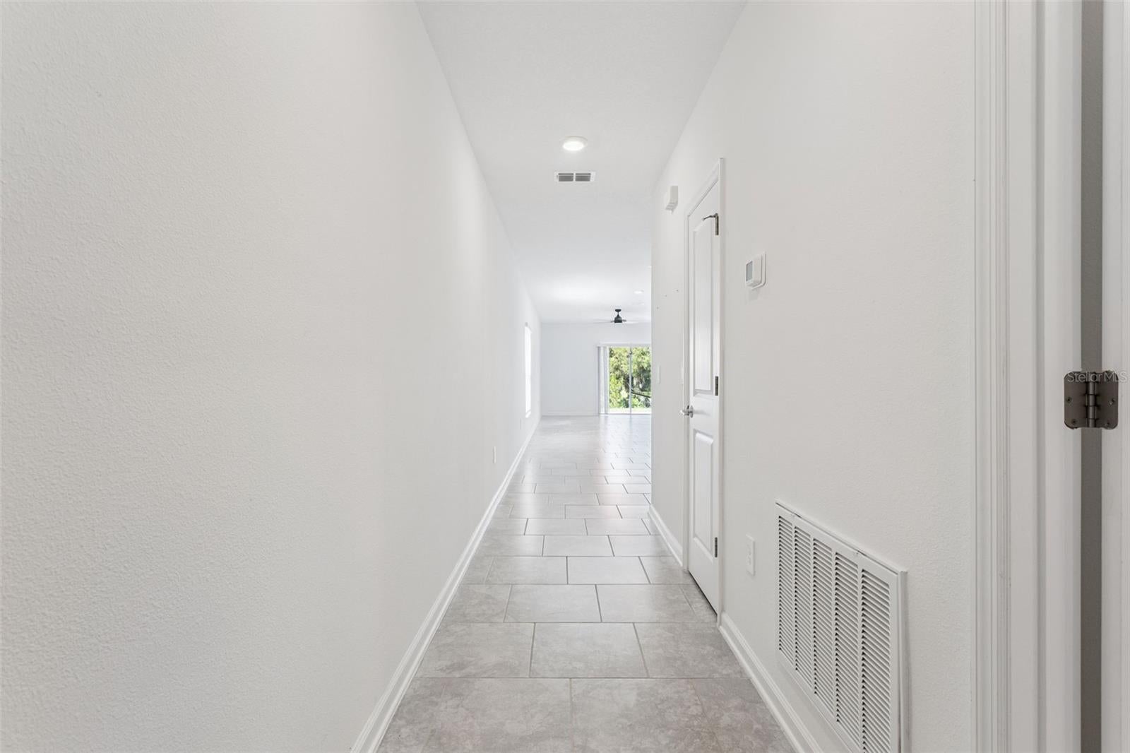 26180 Feathergrass Cir, Leesburg, FL 34748 photo