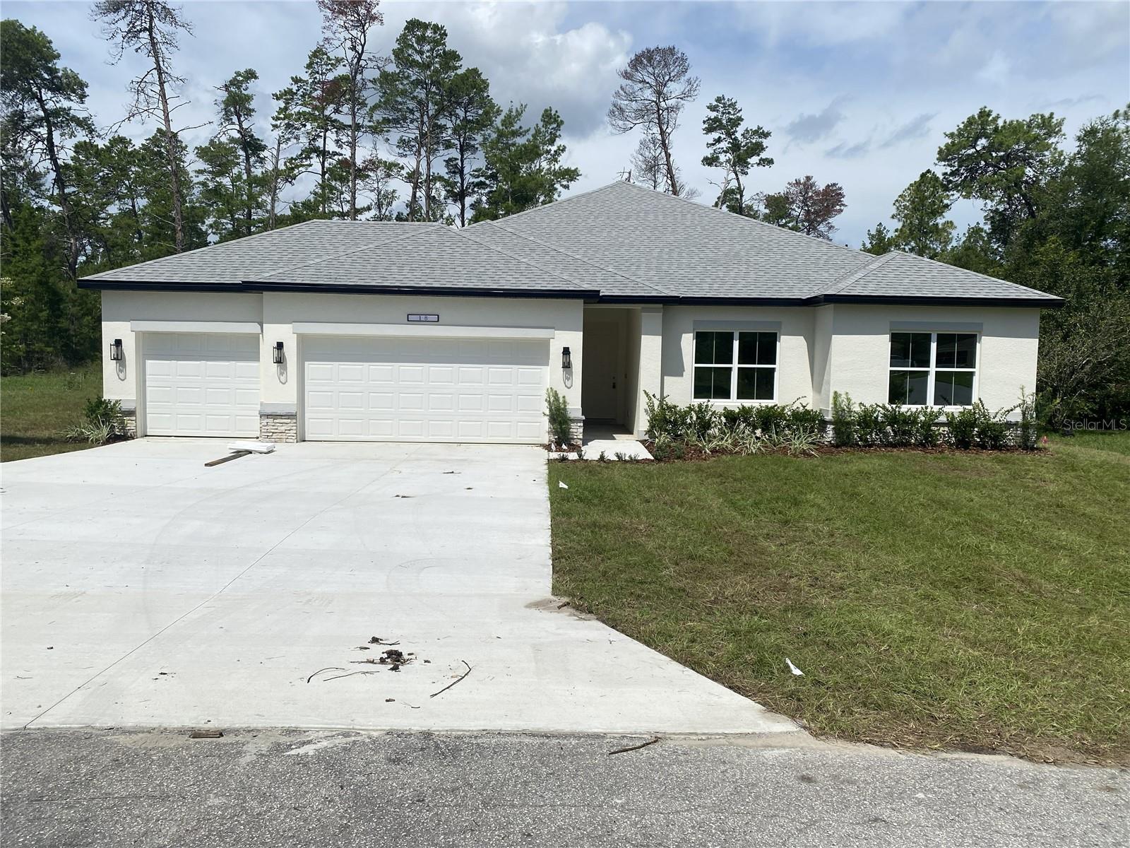 8121 Christopher Ln, Brooksville, FL 34613