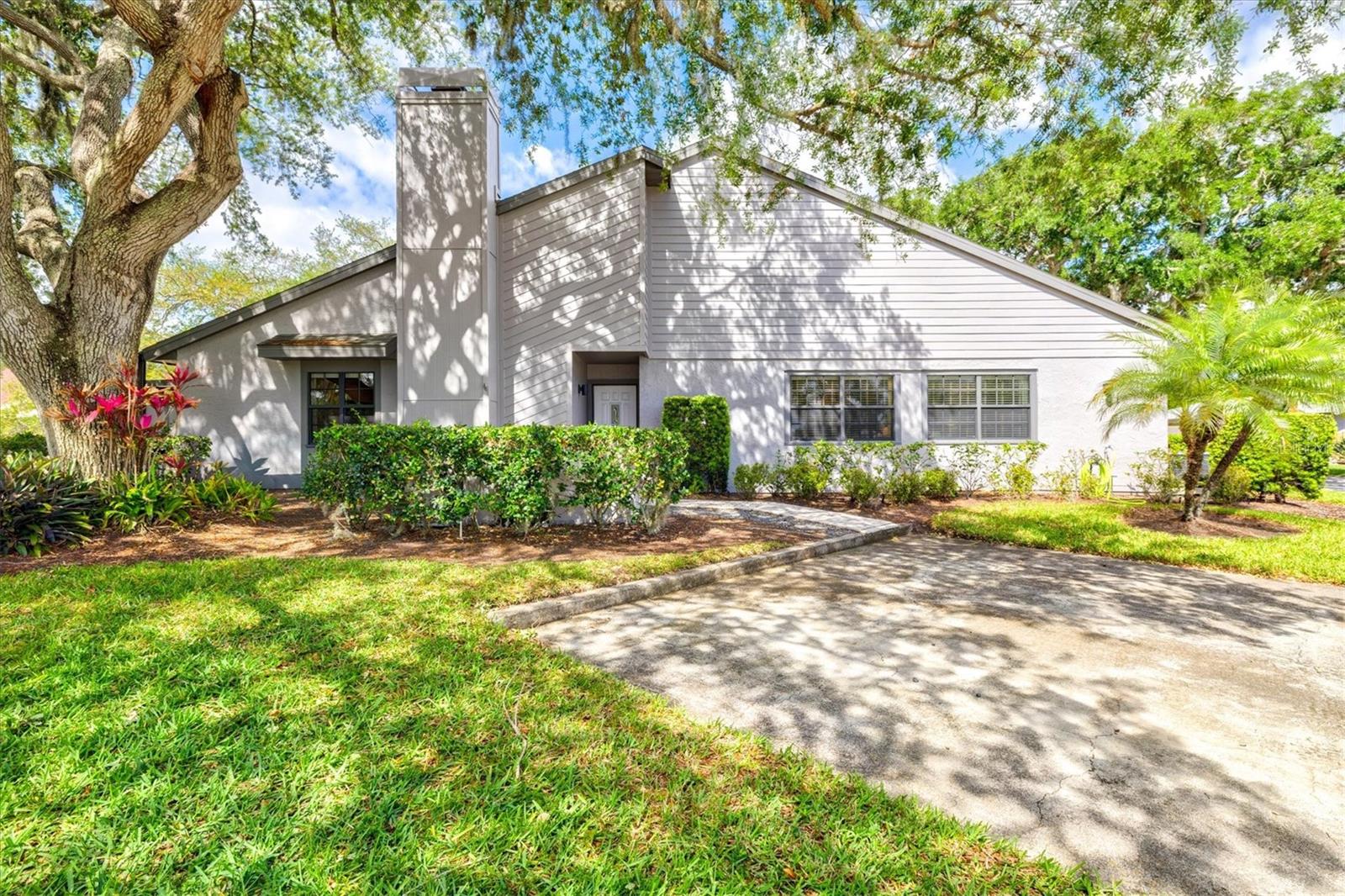 4566 Hidden View Pl, Sarasota, FL 34235