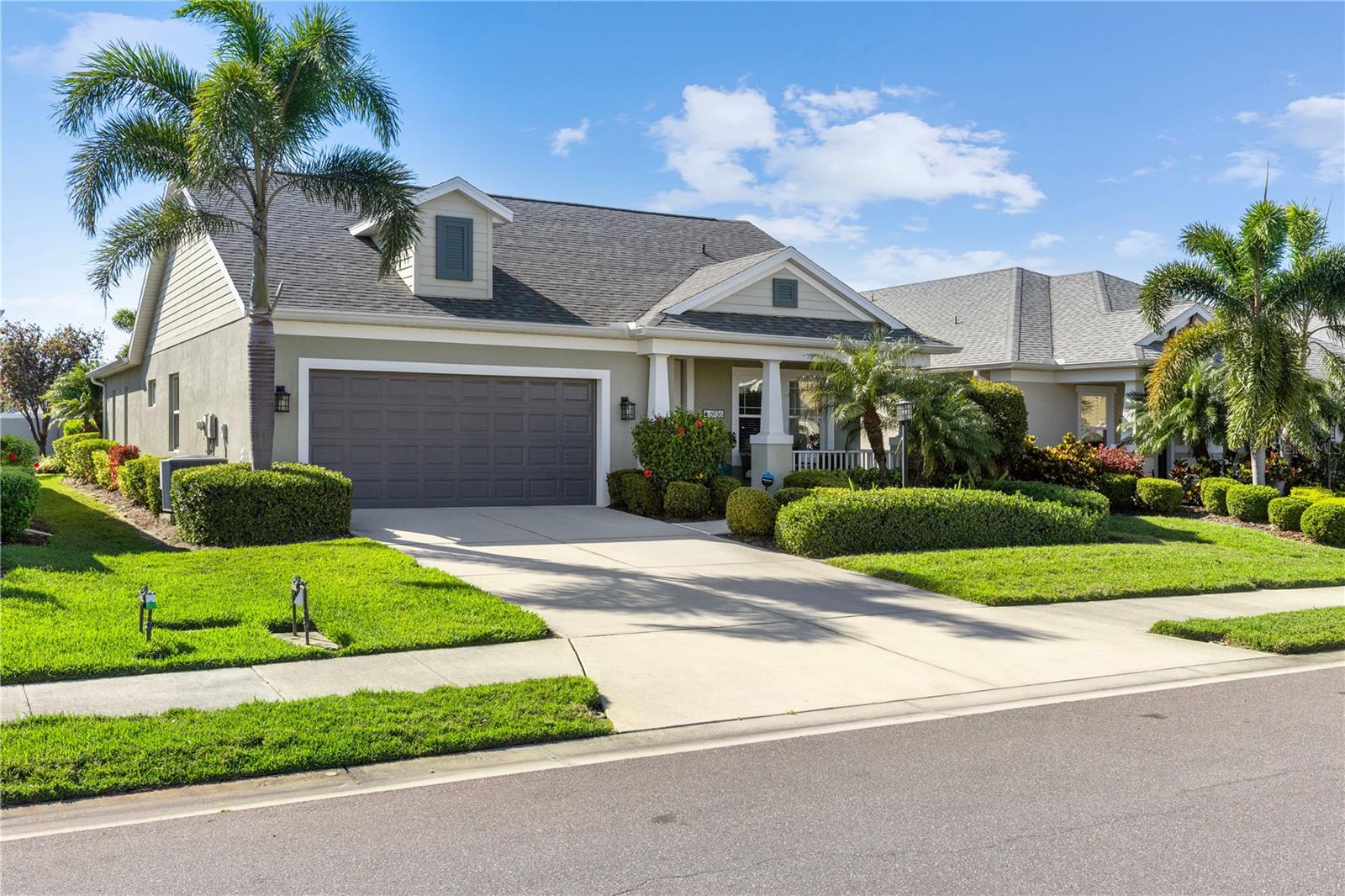 Single Family Residence in SARASOTA FL 6936 WHITE WILLOW COURT 1.jpg