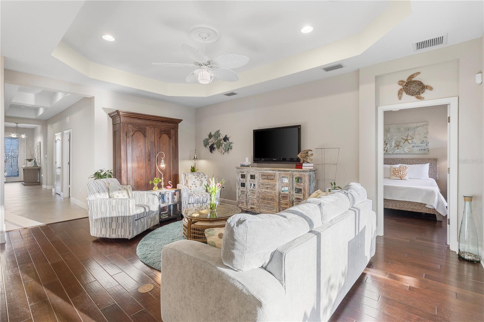 Single Family Residence in SARASOTA FL 6936 WHITE WILLOW COURT 18.jpg