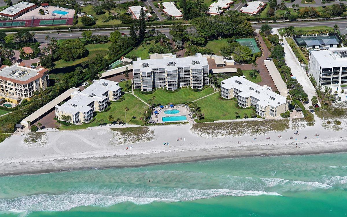 4835 Gulf Of Mexico Dr #106, Longboat Key, FL 34228 photo