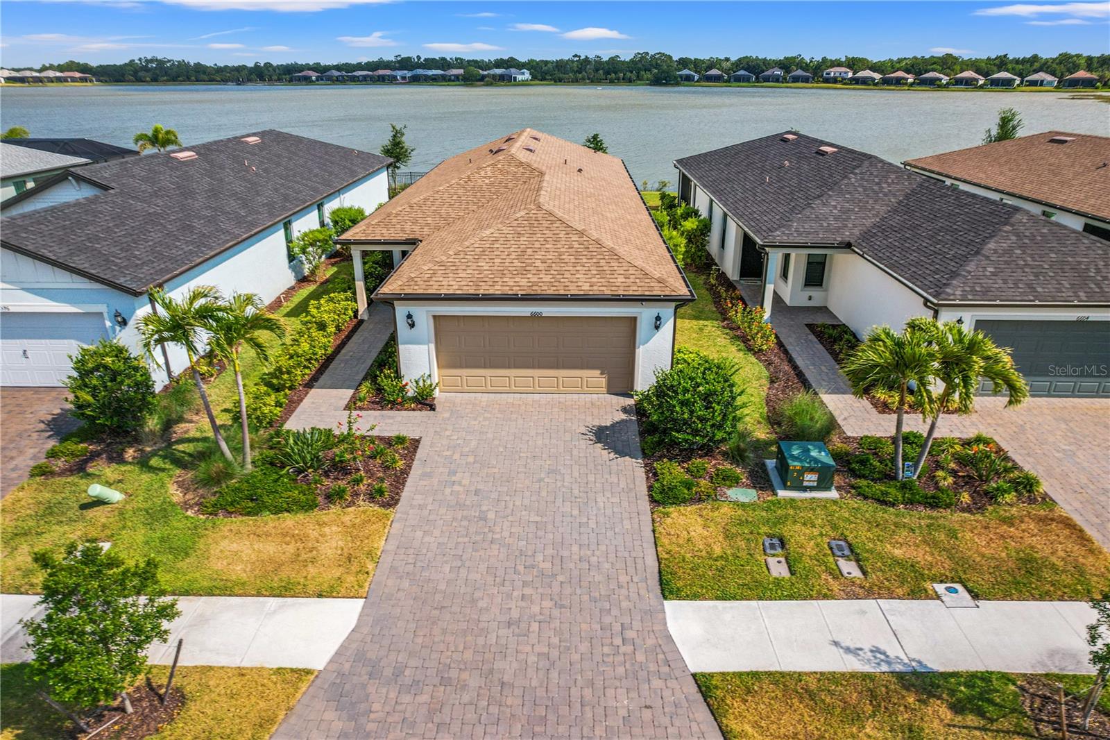 6600 Silverstar Dr, Sarasota, FL 34240 photo