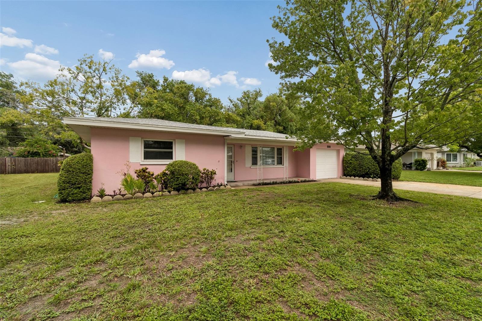 808 Woodley Rd, Clearwater, FL 33764
