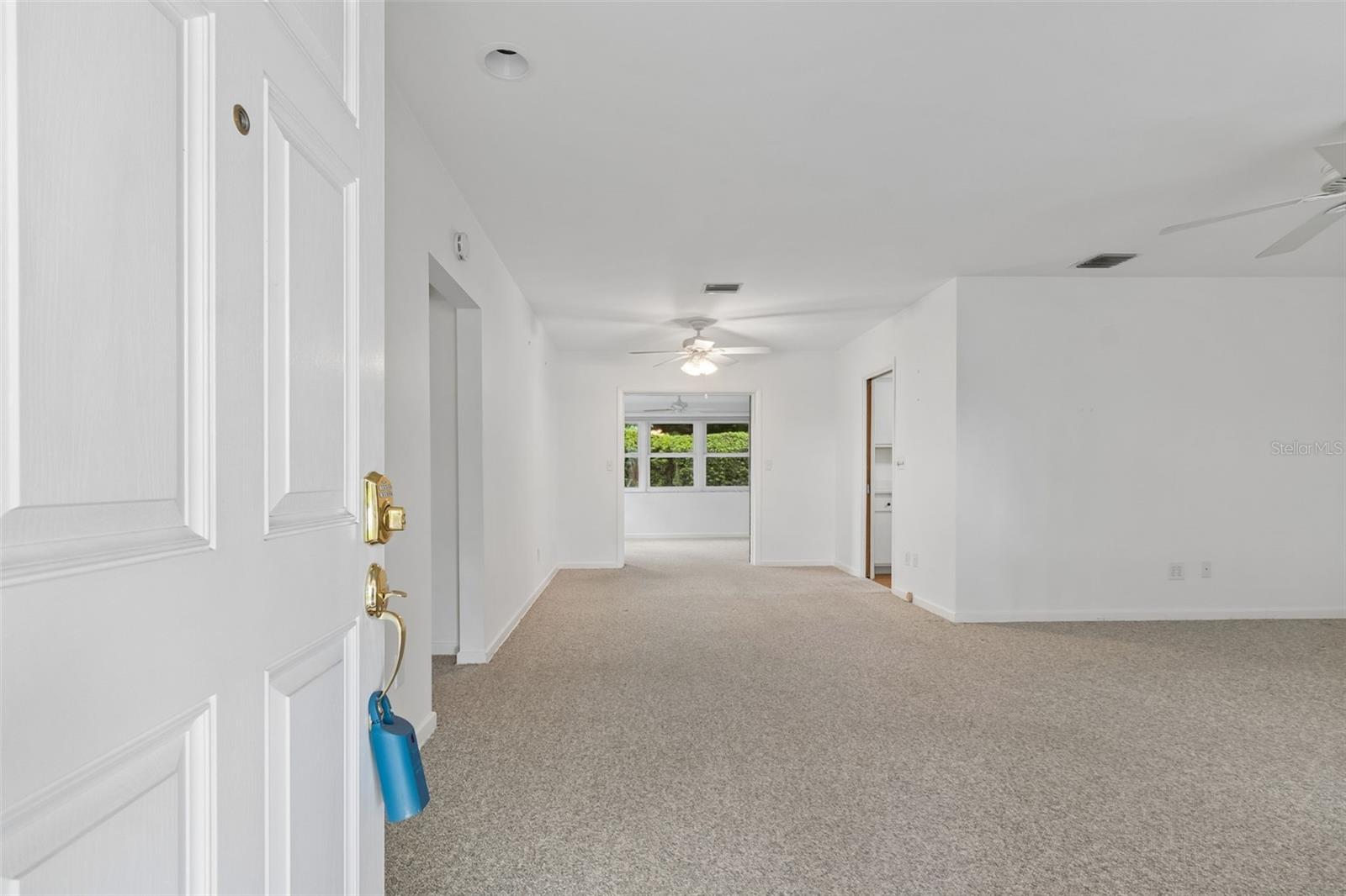 808 Woodley Rd, Clearwater, FL 33764 photo