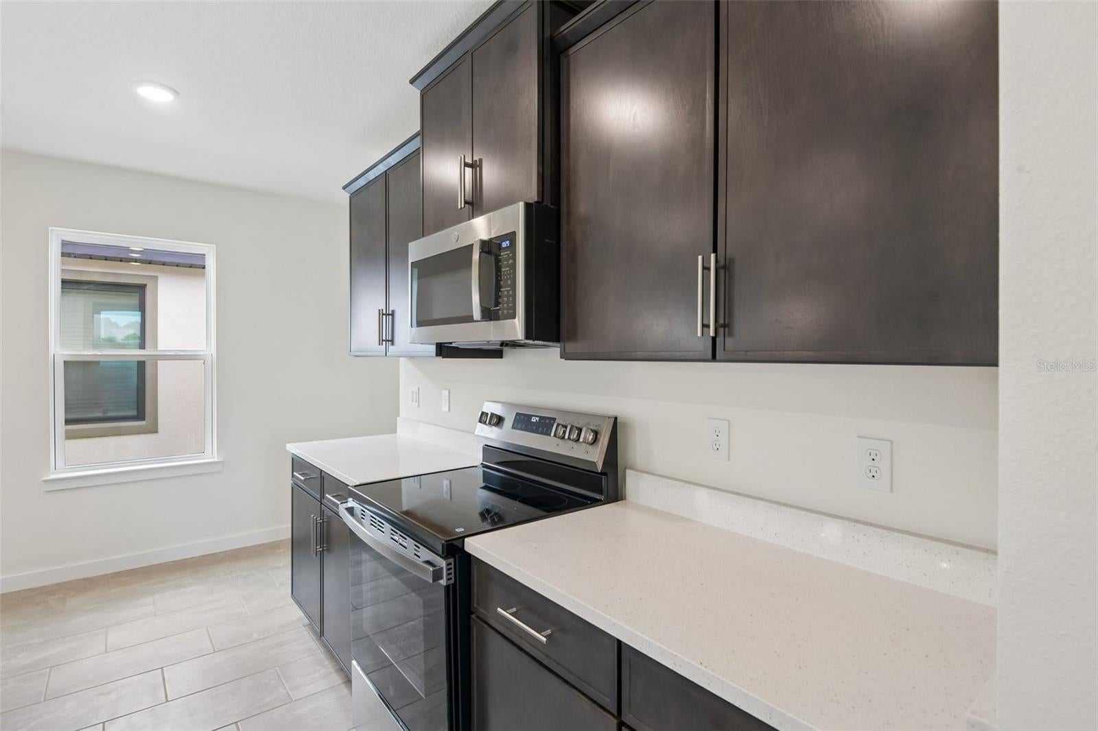 3346 Cup Dr, Lakeland, FL 33803 photo