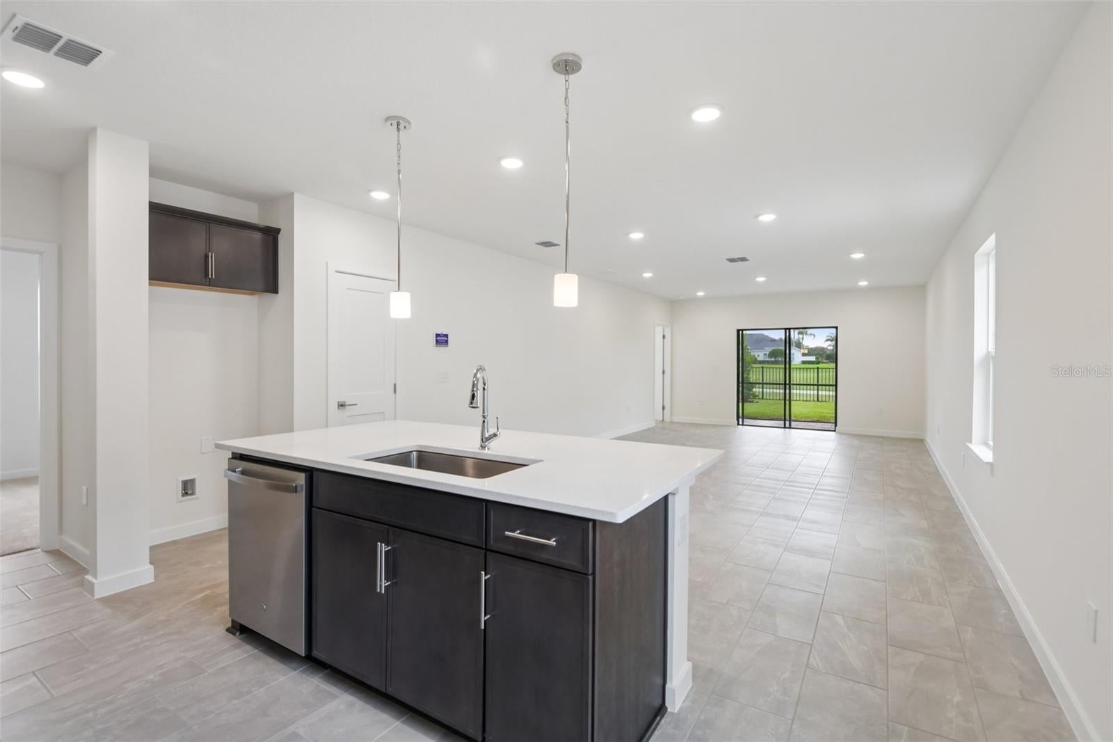 3346 Cup Dr, Lakeland, FL 33803 photo