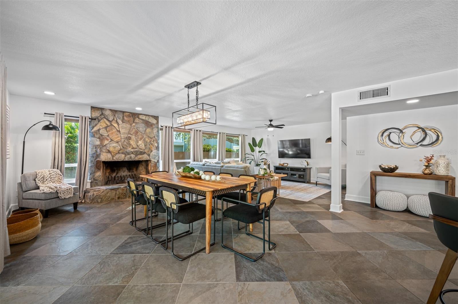 7259 131 St, Seminole, FL 33776 photo