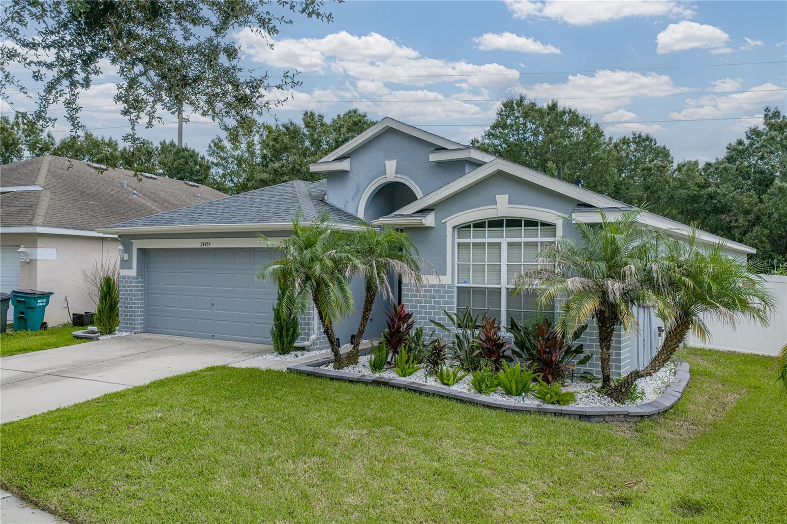 34455 Cliffcreek Ct, Wesley Chapel, FL 33545 photo