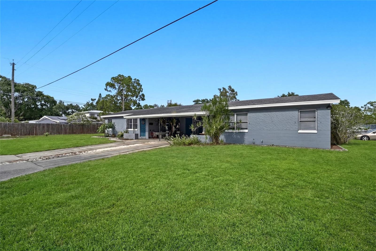7301 8 St, Saint Petersburg, FL 33702