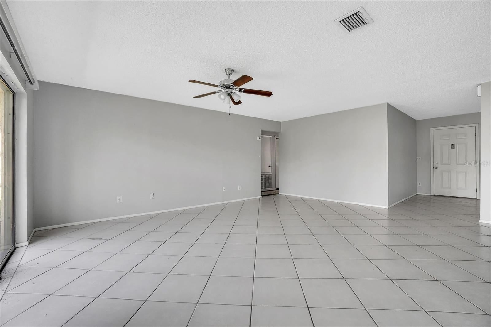 10626 Deergrass Ln, Orlando, FL 32821 photo