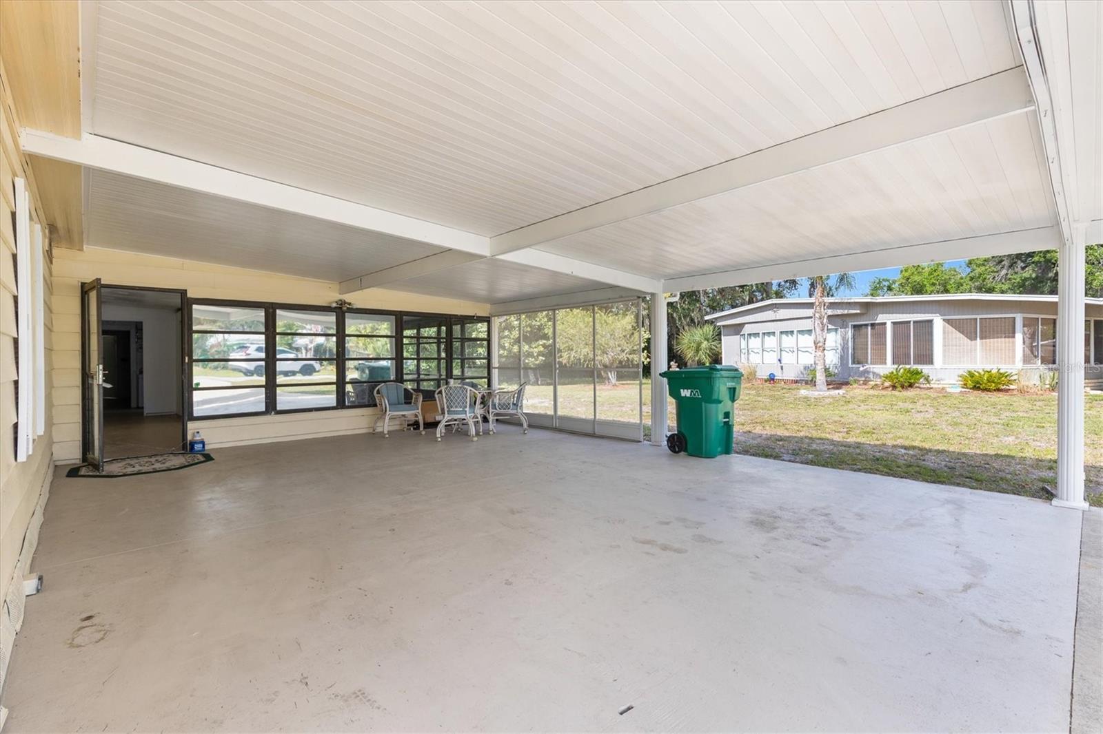 5556 Columbus Cir, Wildwood, FL 34785 photo