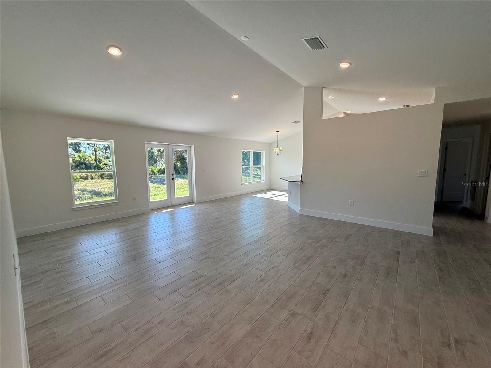 135 Broadmoor Ln, Rotonda West, FL 33947 photo