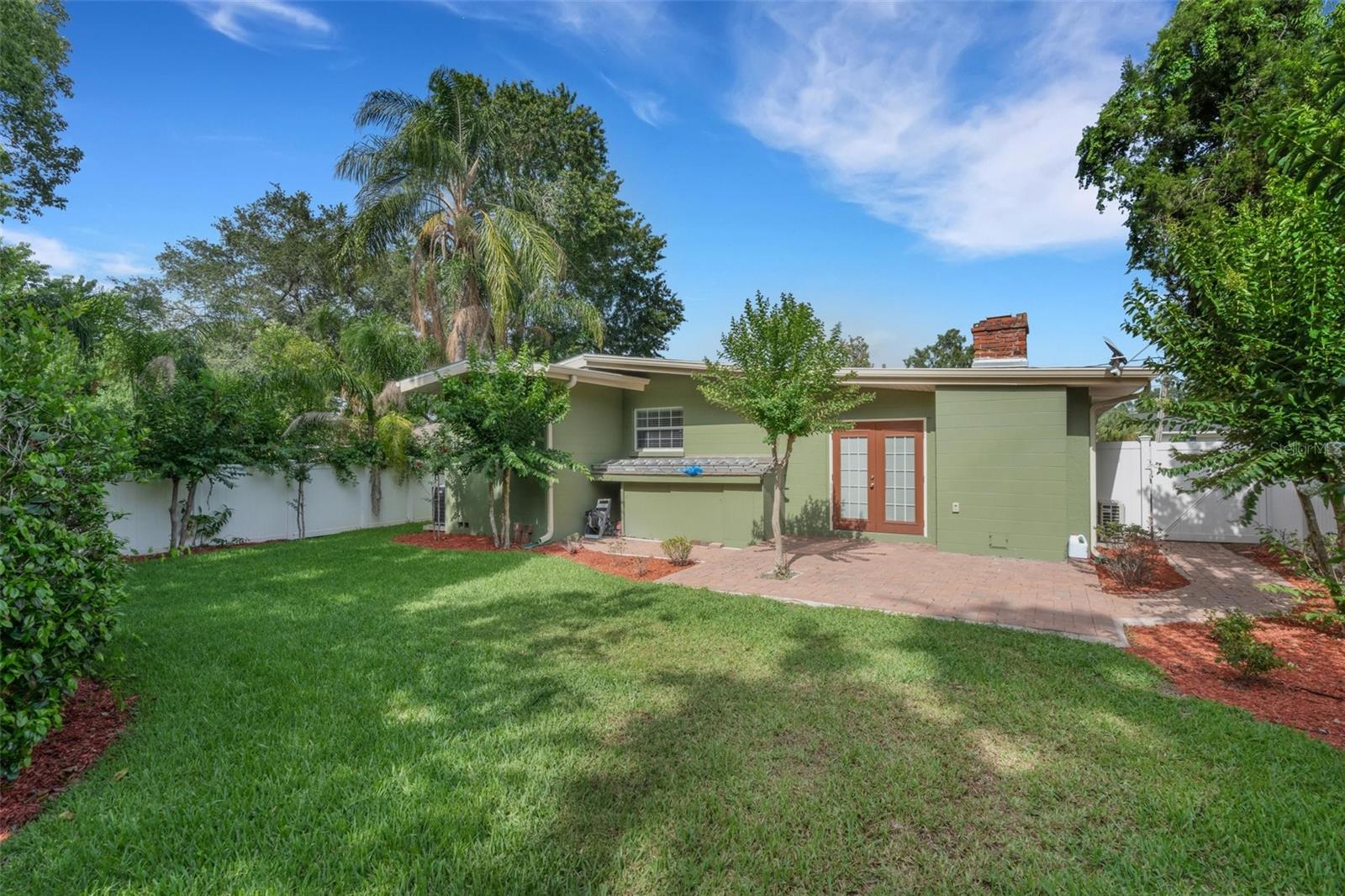 Single Family Residence in LAKELAND FL 941 AVON AVENUE 25.jpg